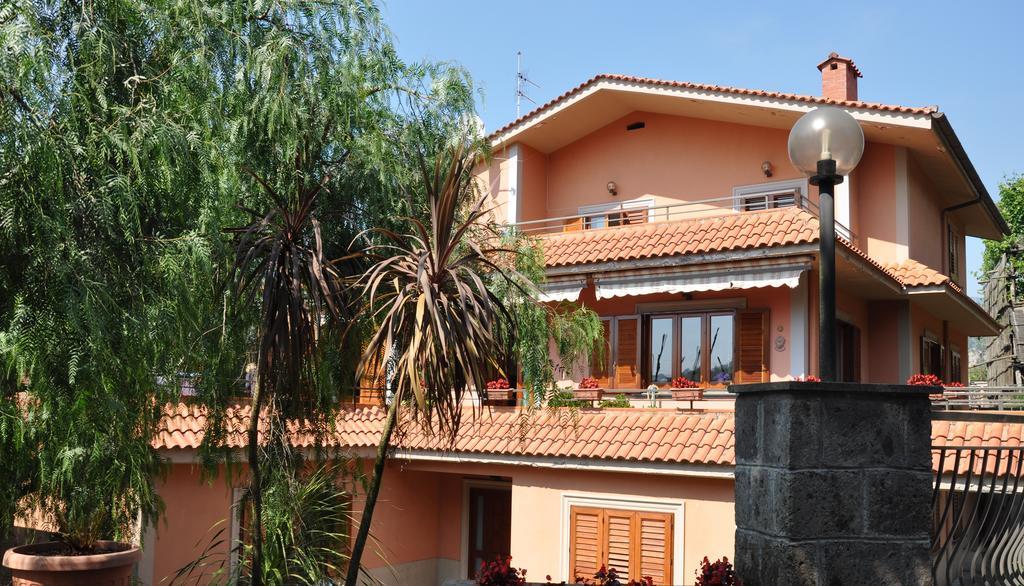 Bed and Breakfast Bed And Lemons Piano di Sorrento Esterno foto