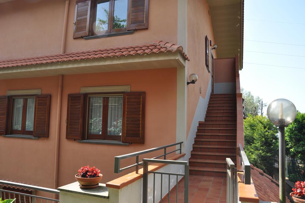 Bed and Breakfast Bed And Lemons Piano di Sorrento Esterno foto