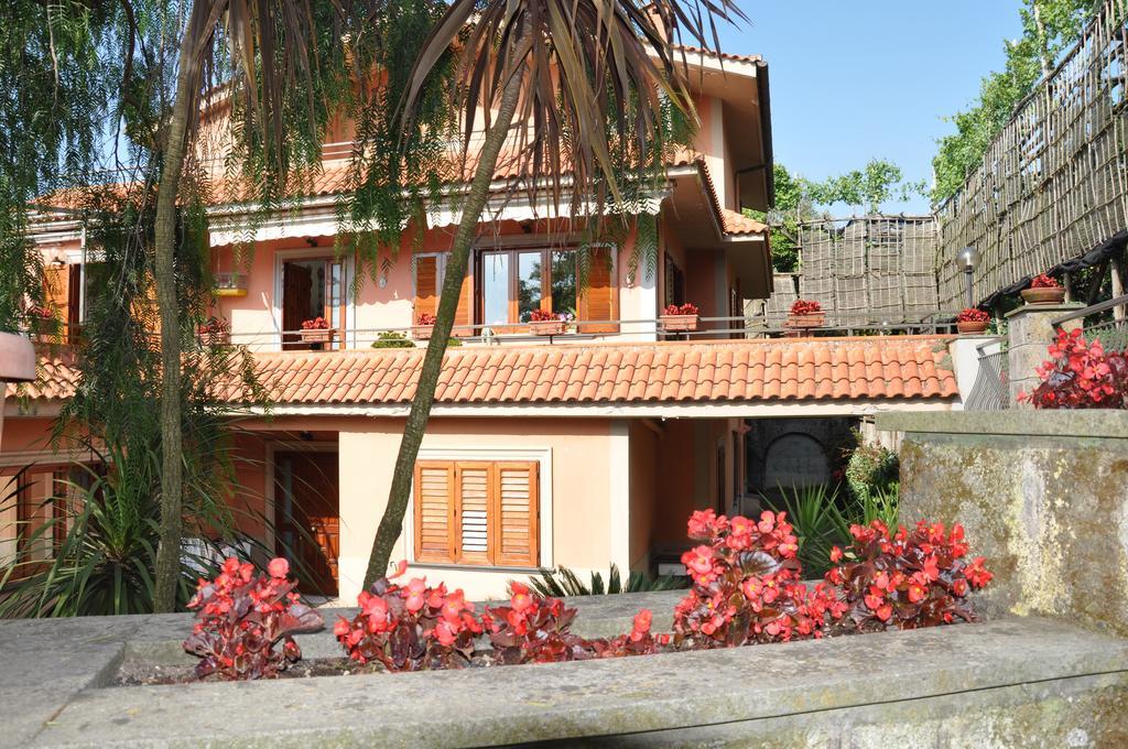 Bed and Breakfast Bed And Lemons Piano di Sorrento Esterno foto